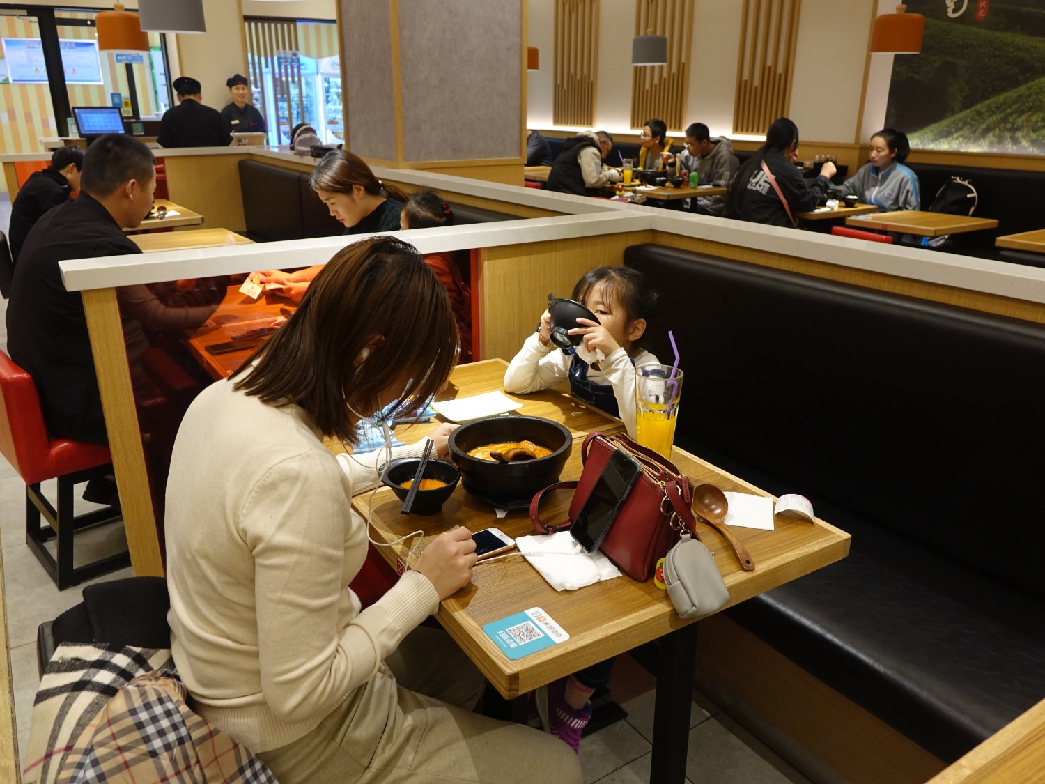 狀元米線(xiàn)深知決定一家米線(xiàn)店生意好壞，全靠產(chǎn)品口味